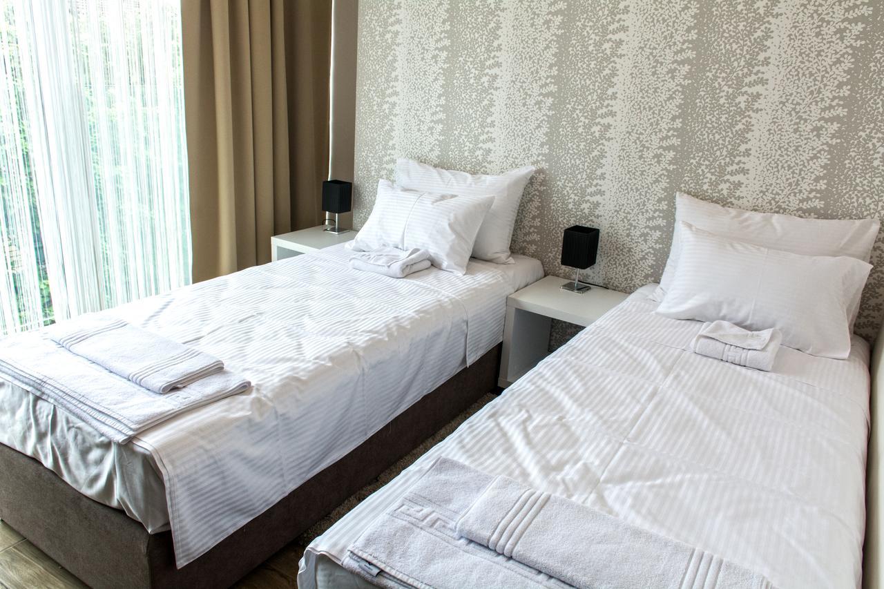 Zam Residence Валево Екстериор снимка